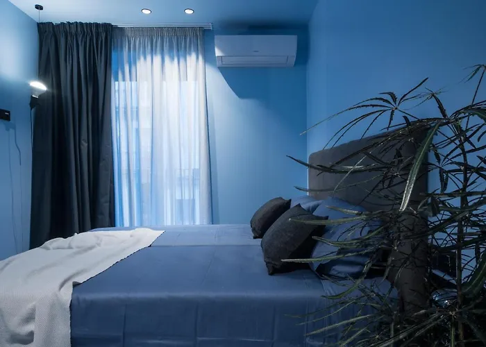 Apartment Brand New⎮ Beachfront ⎮3 Min Old Town Nuun