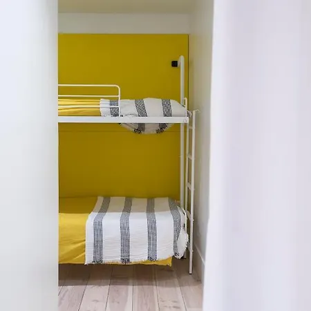 Brand New⎮ Beachfront ⎮3 Min Old Town Nuun Saint-Sébastien