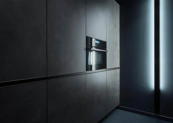 Brand New⎮ Beachfront ⎮3 Min Old Town Nuun